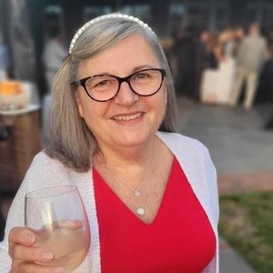 Meet your Posher, Joan